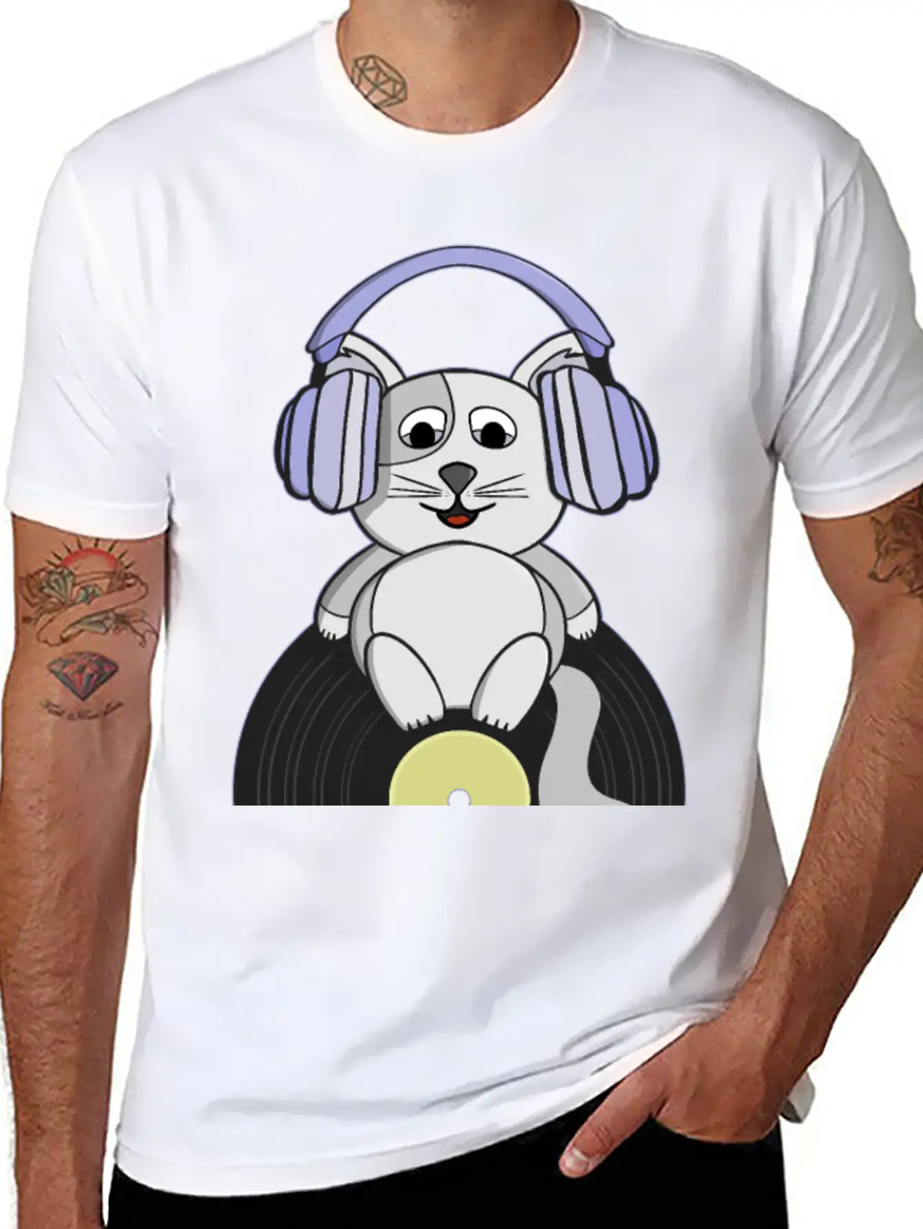 Nostalgic Kitten Who Loves Vinyl Records Essential Unisex Summer Tee – Soft Cotton Casual Fit