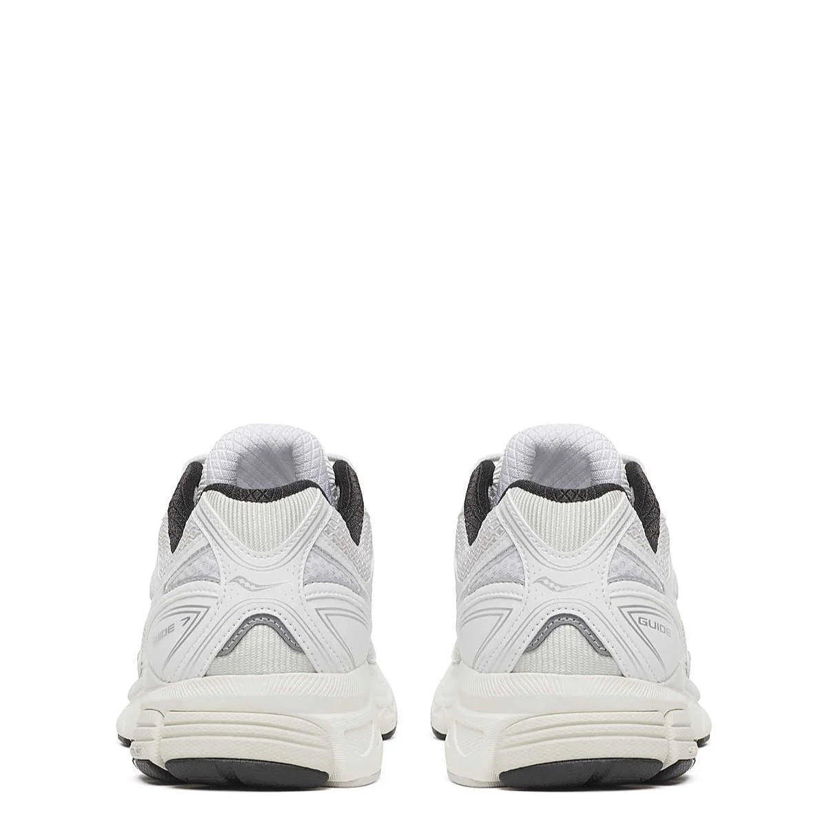 Saucony ProGrid Guide 7 in White/Black