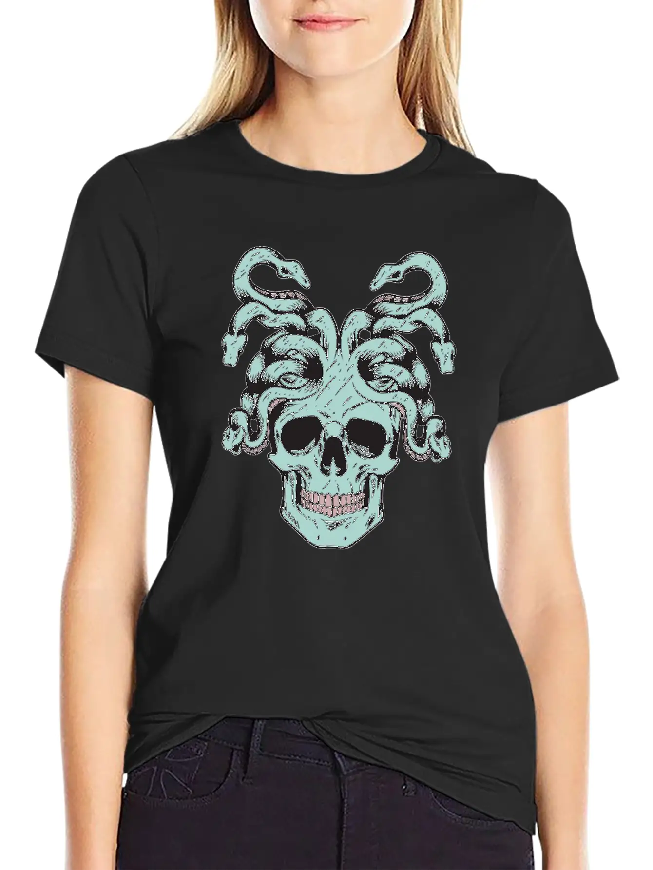 Skulls Character Comfortable Minimalist Graphic Tee – Summer Style Essential