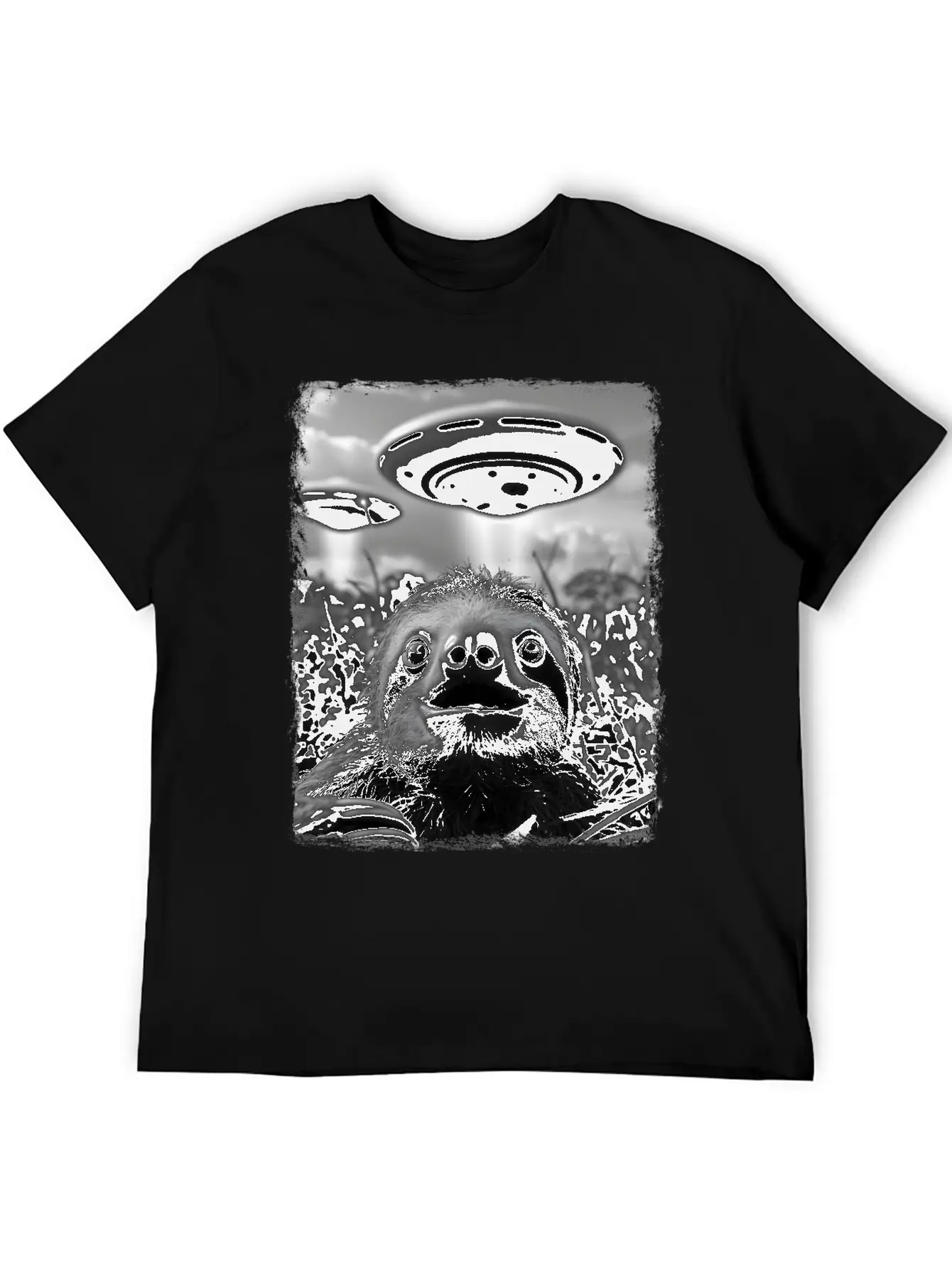 Sloth Lazy UFO Alien Extraterrestrial Selfie Stylish Everyday T-Shirt – Unisex Basic Cotton Tee