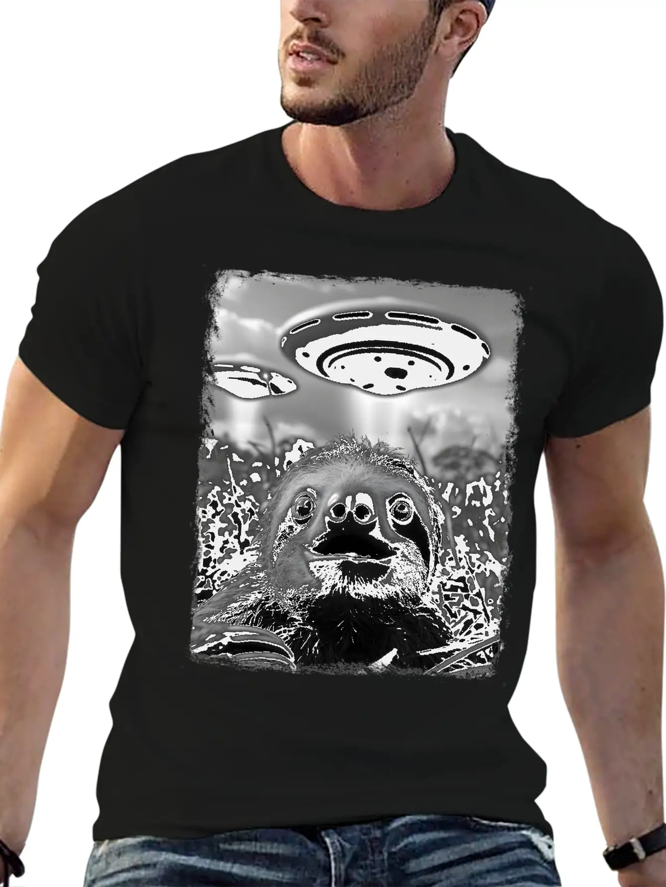 Sloth Lazy UFO Alien Extraterrestrial Selfie Stylish Everyday T-Shirt – Unisex Basic Cotton Tee