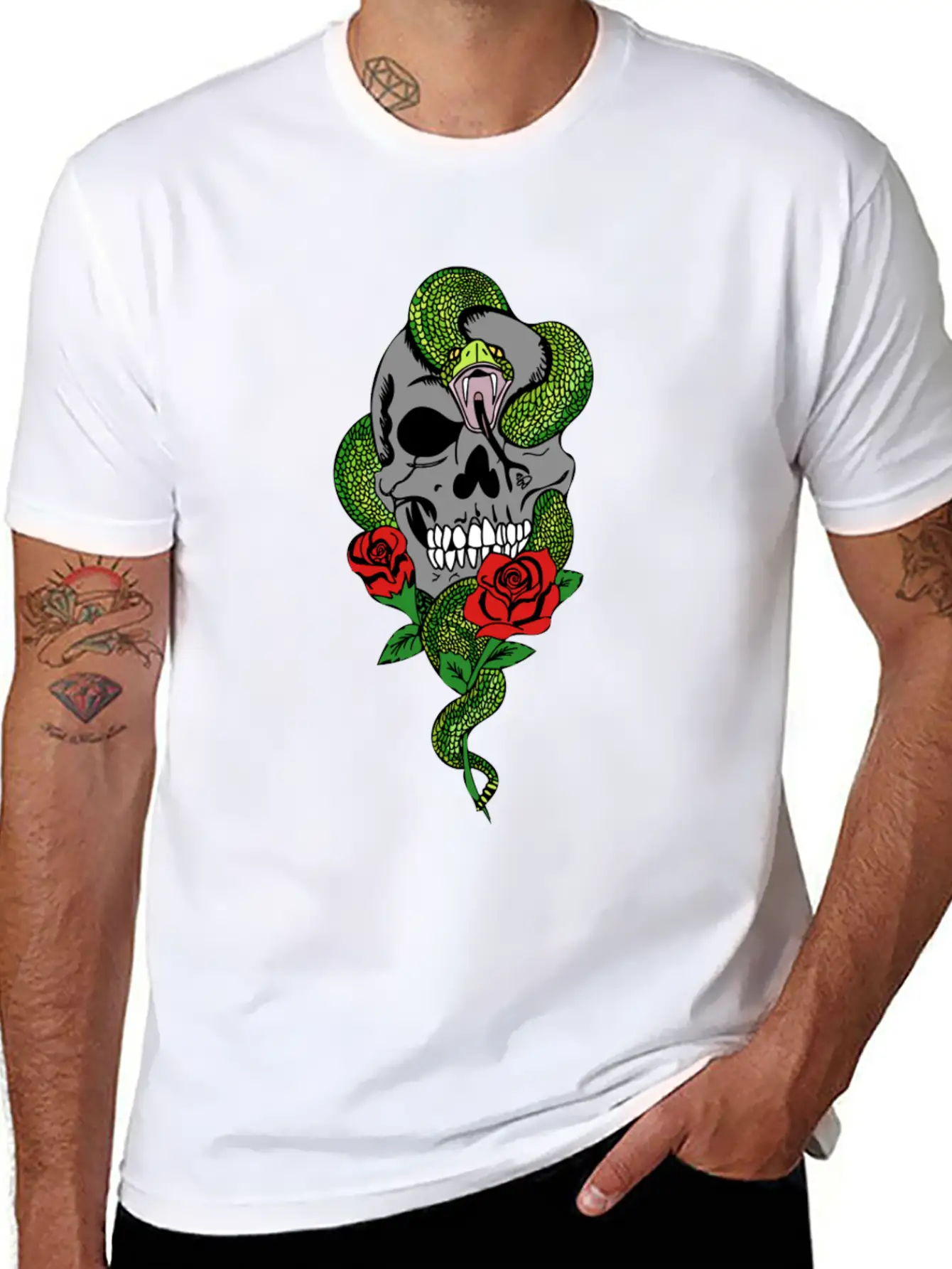 Snake Skull Roses Stylish Everyday T-Shirt – Unisex Basic Cotton Tee