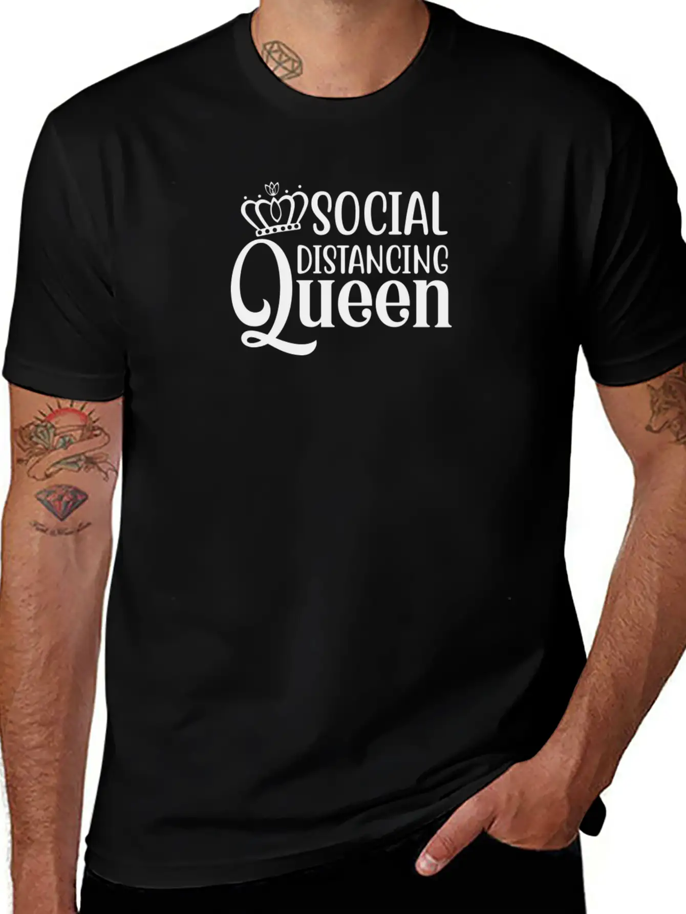 Social Distancing Queen Comfortable Minimalist Graphic Tee – Summer Style Essential