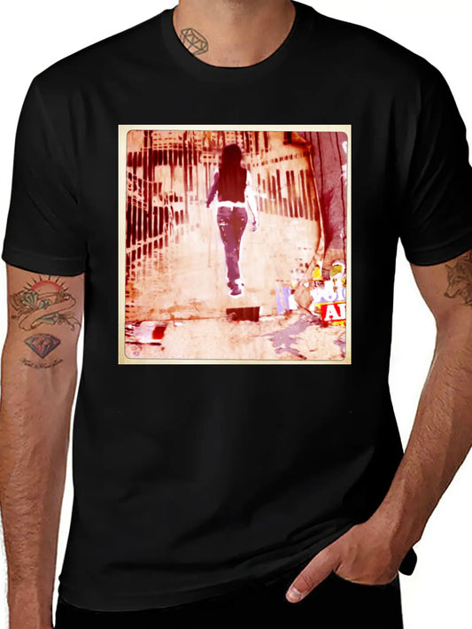 Streetart Berlin 02 Eu Stylish Everyday T-Shirt – Unisex Basic Cotton Tee