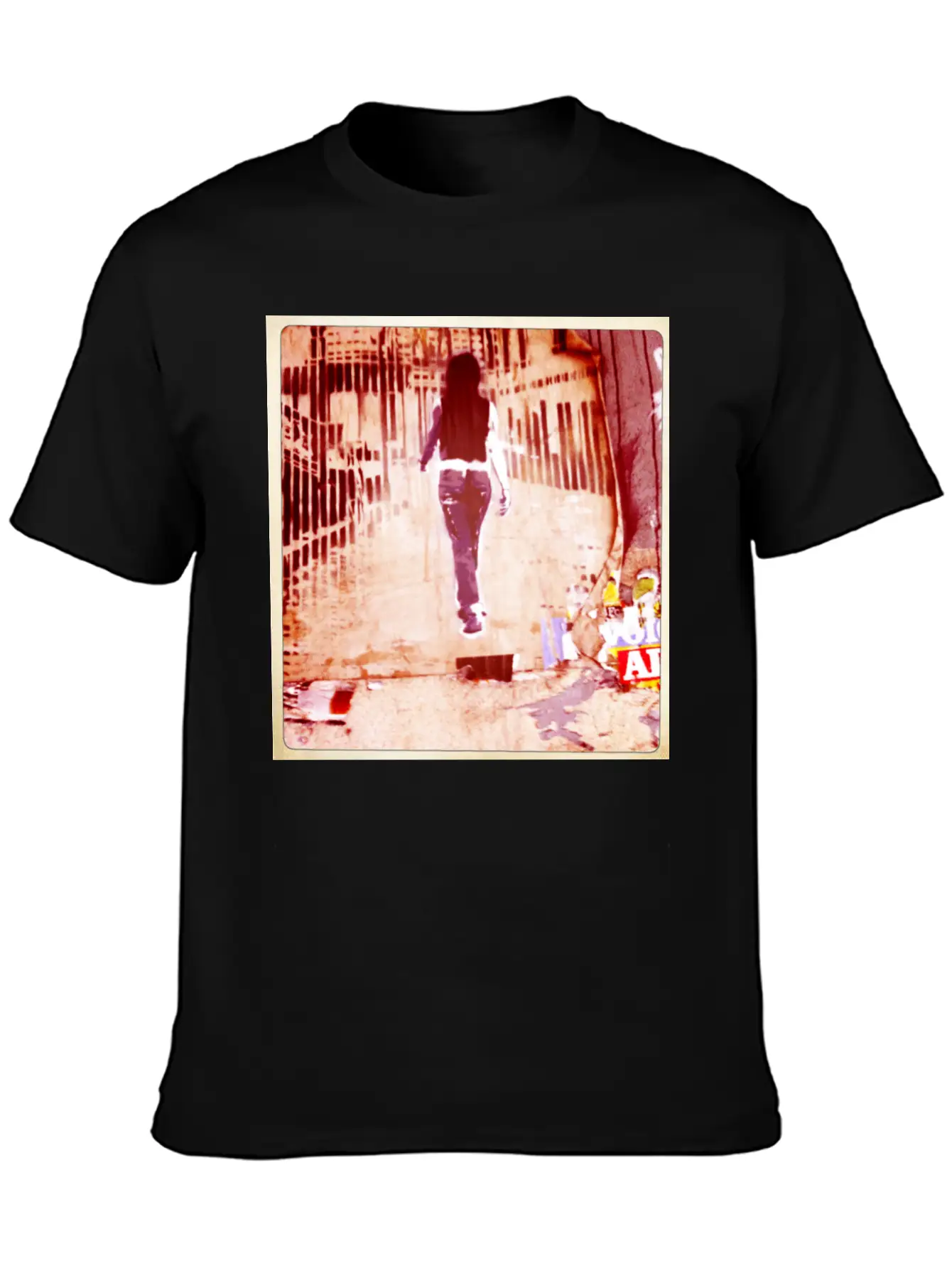 Streetart Berlin 02 Eu Stylish Everyday T-Shirt – Unisex Basic Cotton Tee