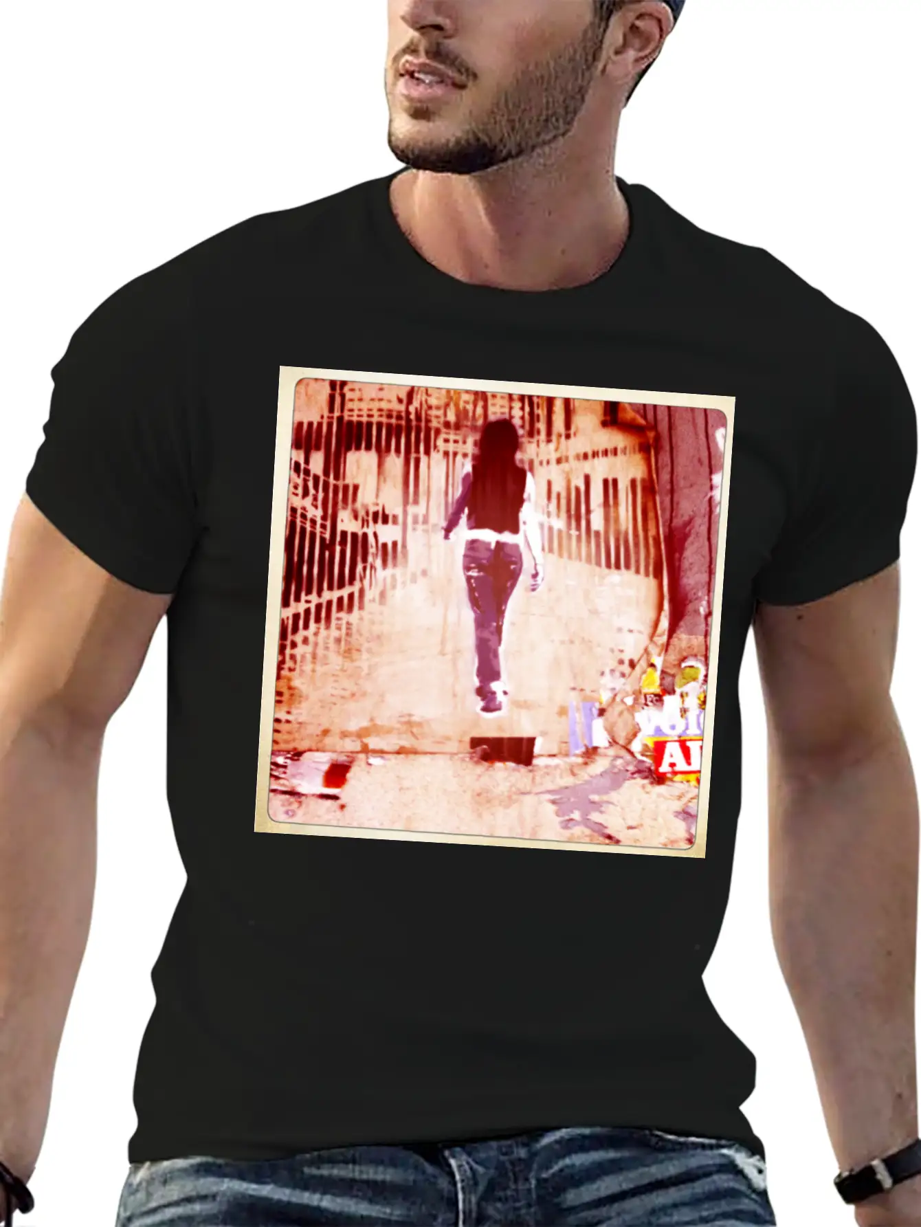 Streetart Berlin 02 Eu Stylish Everyday T-Shirt – Unisex Basic Cotton Tee