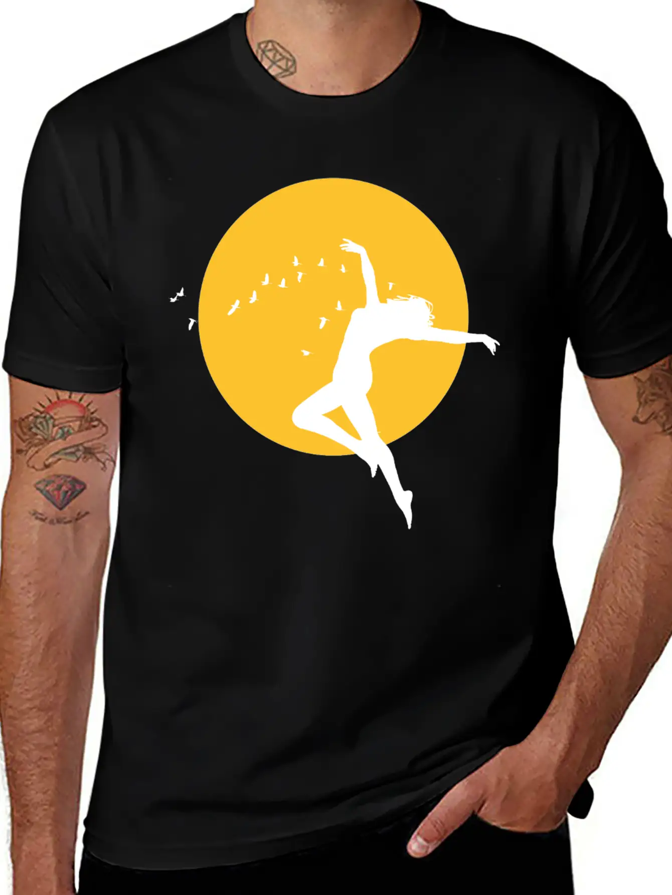 Sunset Freedom Dance Silhouette Design Stylish Everyday T-Shirt – Unisex Basic Cotton Tee