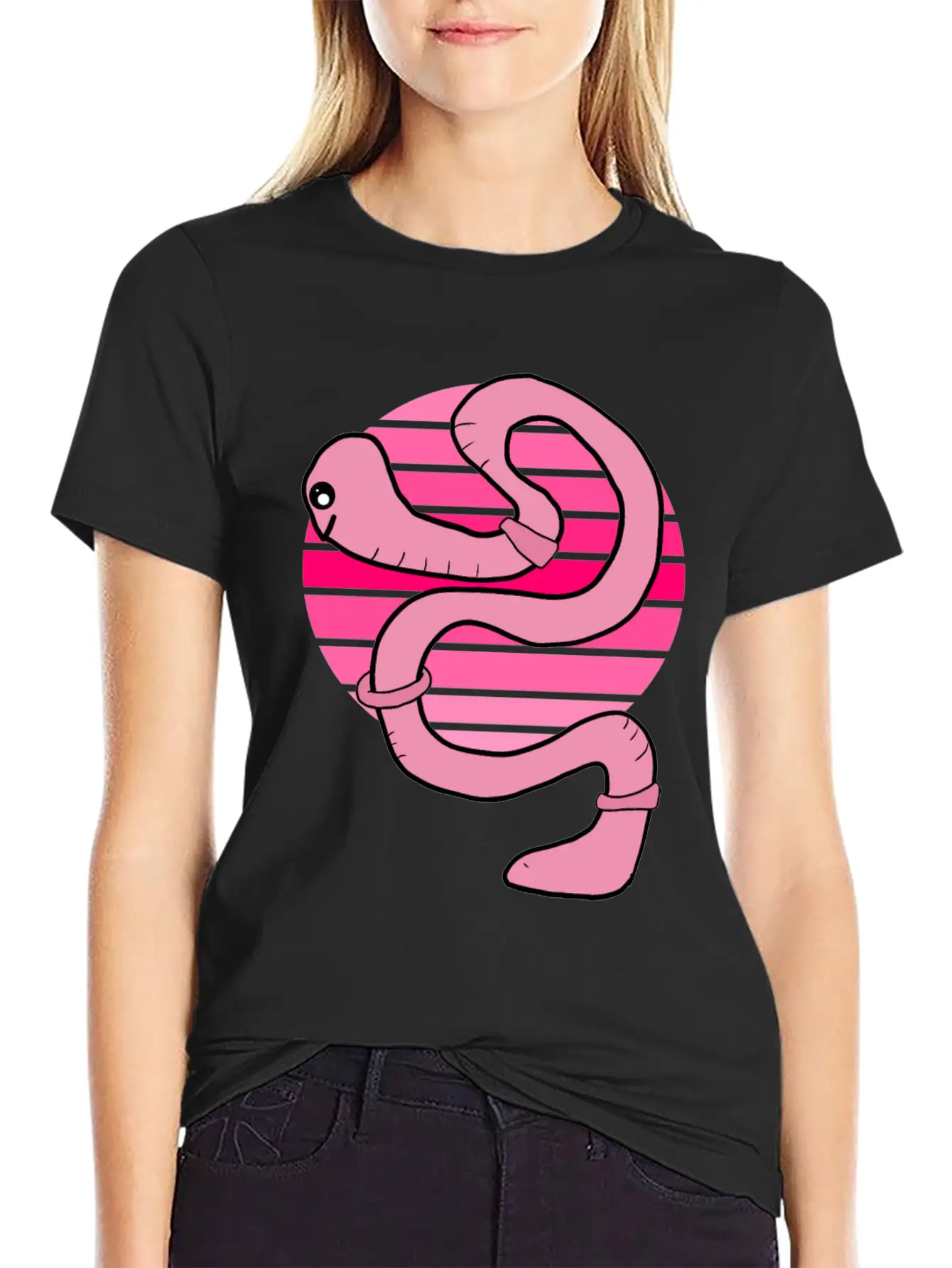 Sunset Worm Comfortable Minimalist Graphic Tee – Summer Style Essential