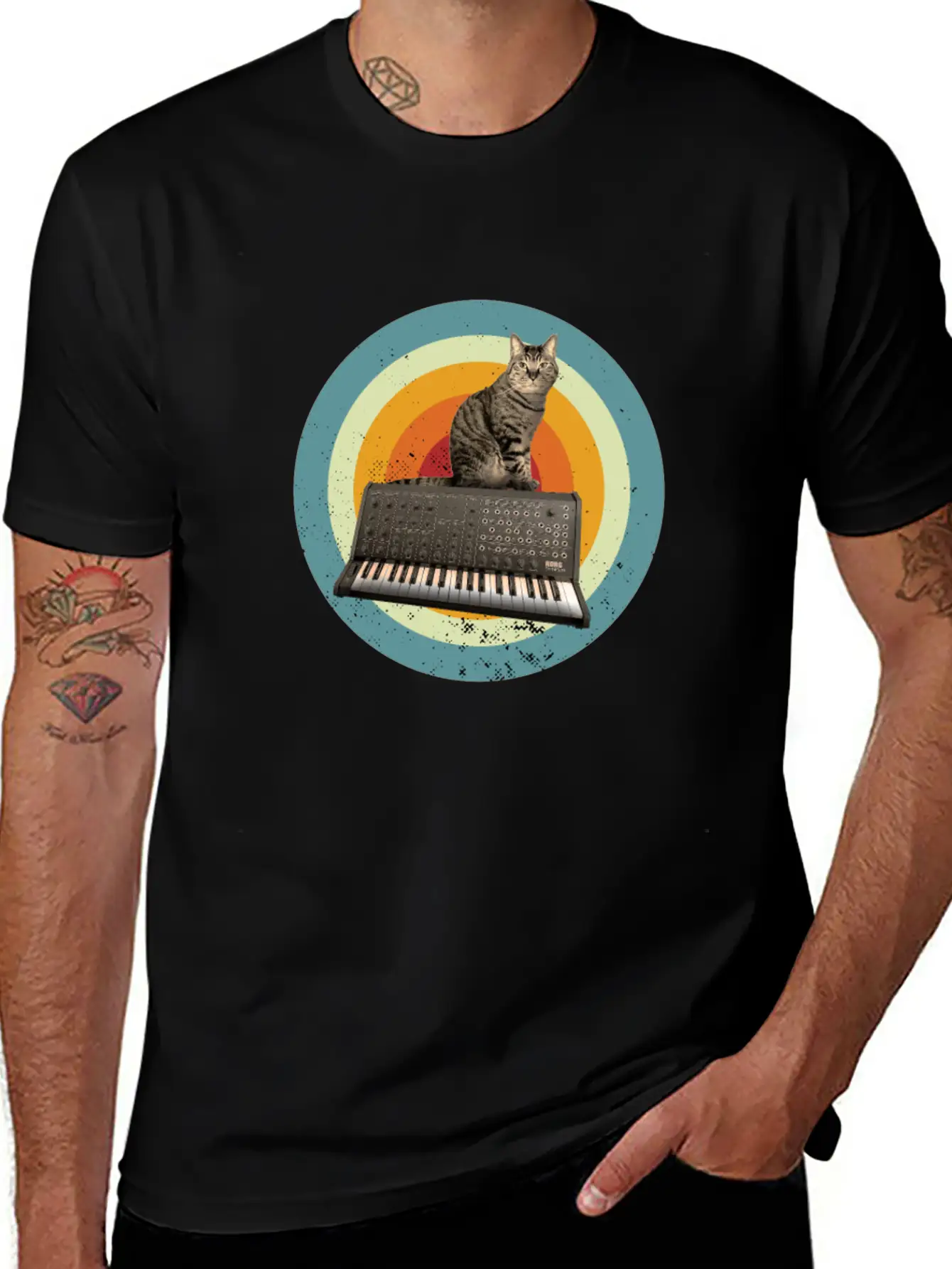 Synth Cat Keyboard Analog Drum Machine Synthesizer Stylish Everyday T-Shirt – Unisex Basic Cotton Tee