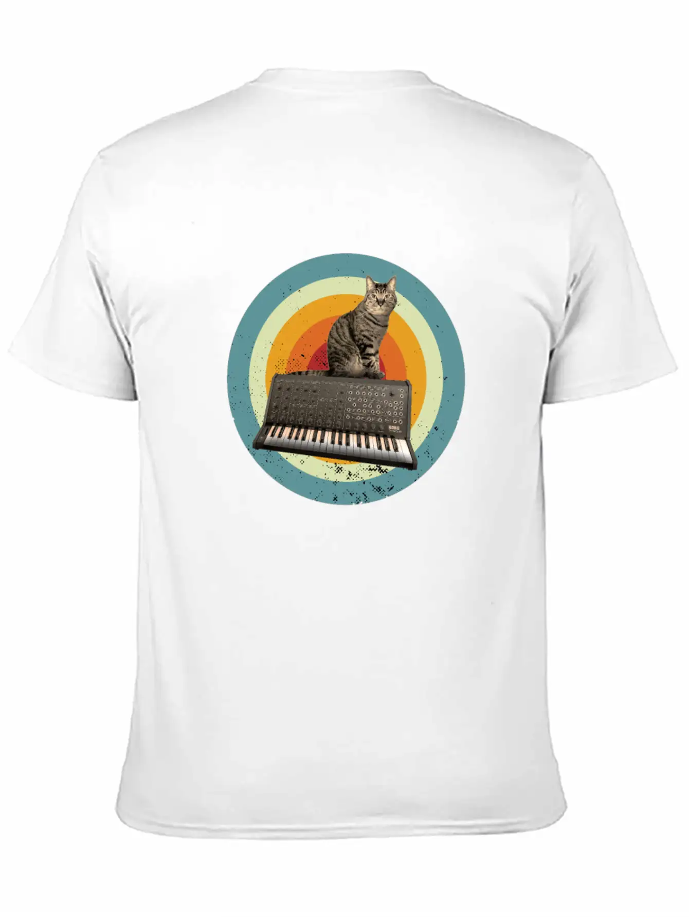 Synth Cat Keyboard Analog Drum Machine Synthesizer Stylish Everyday T-Shirt – Unisex Basic Cotton Tee