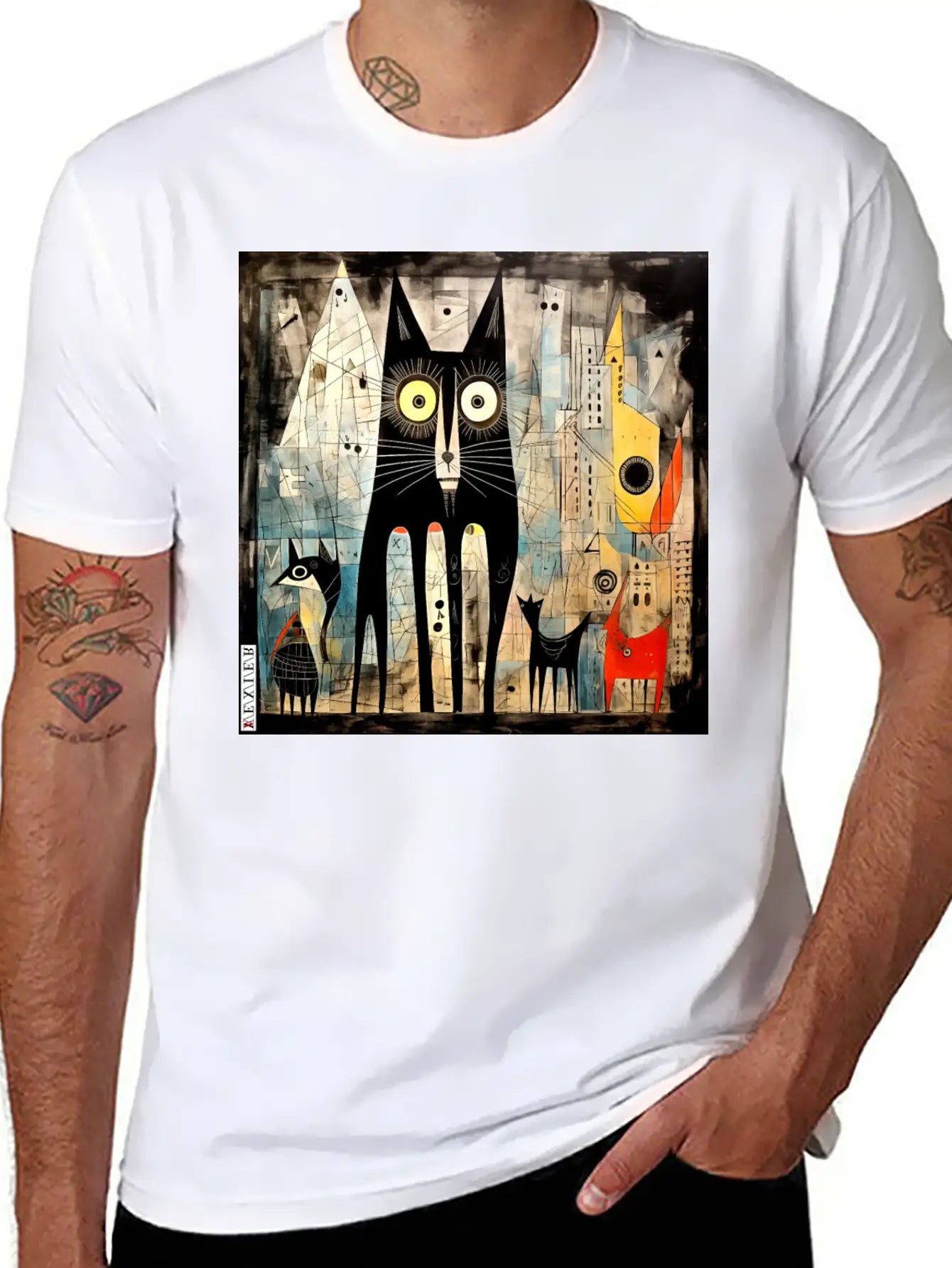 The Black Cat Basic Graphic T-Shirt – Daily Comfort In Soft Cotton