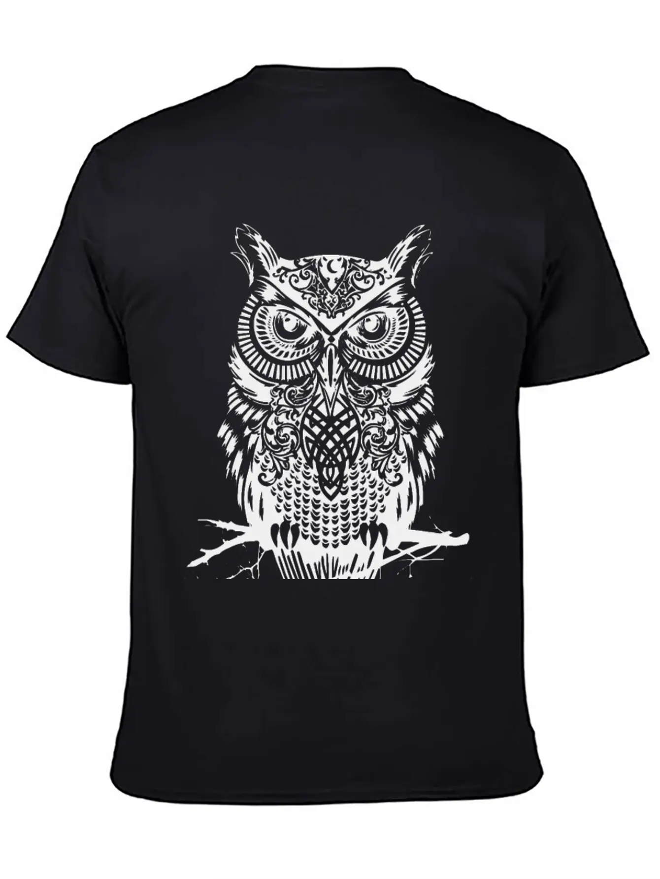 The Owl Comfortable Minimalist Graphic Tee – Summer Style Essential