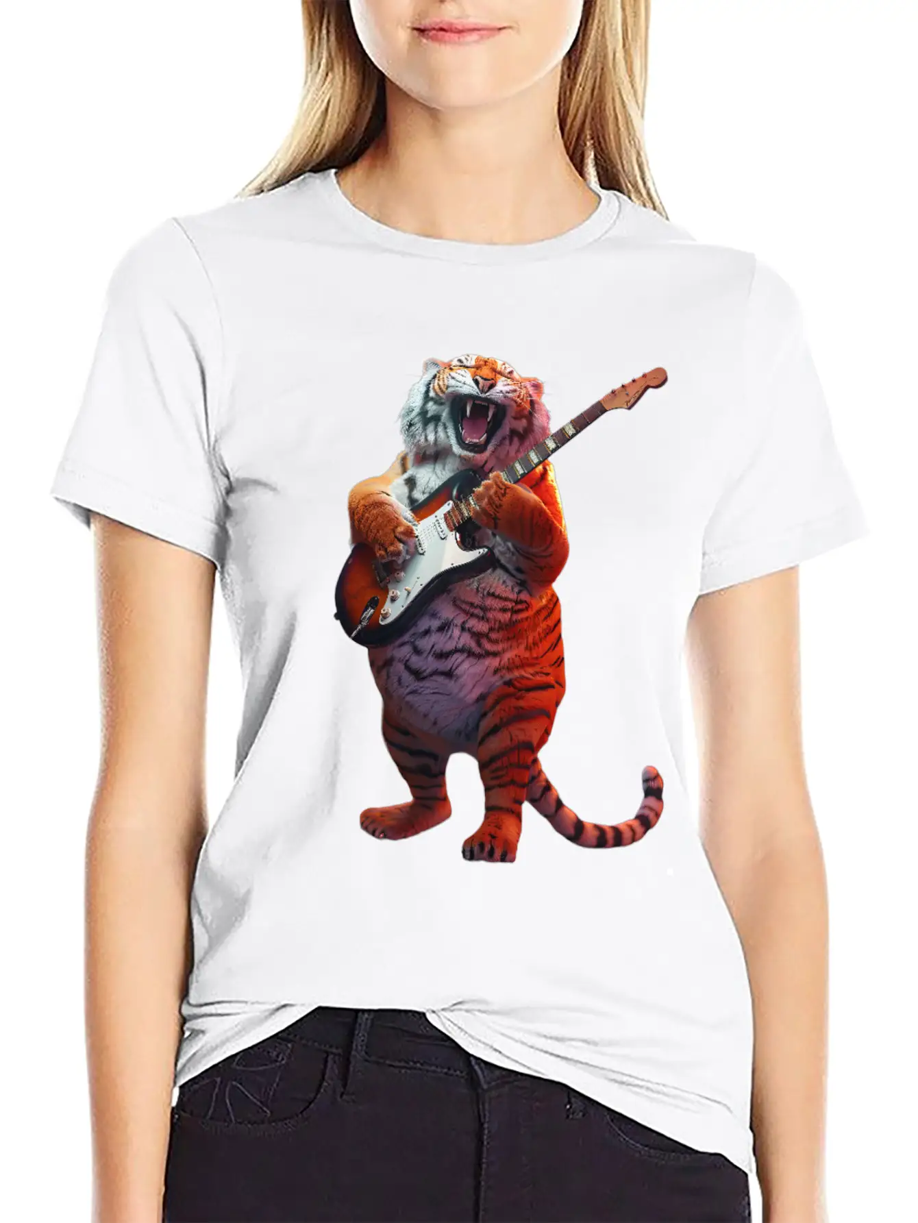 Tiger Comfortable Minimalist Graphic Tee – Summer Style Essential