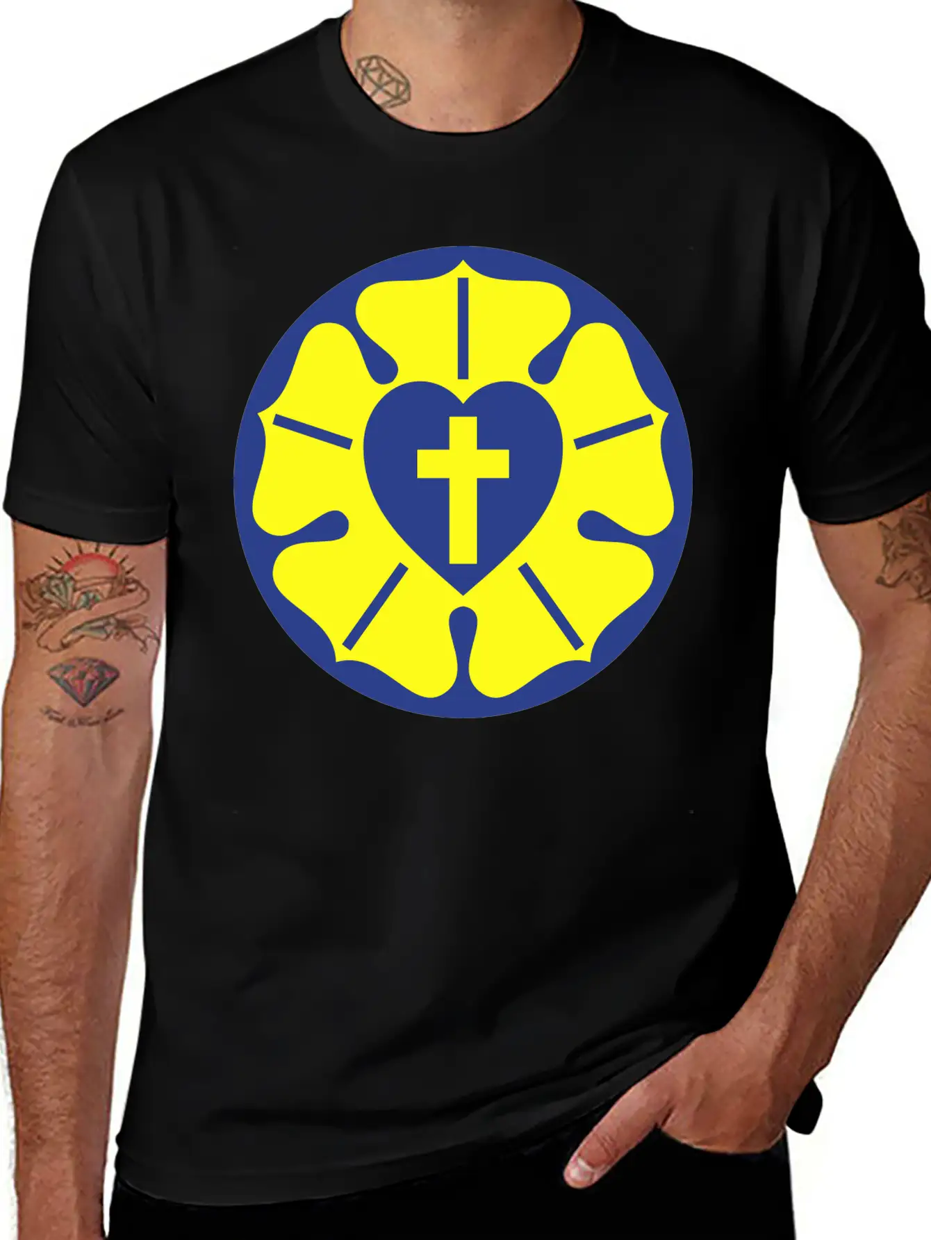 VA051 Luther Rose Stylish Everyday T-Shirt – Unisex Basic Cotton Tee