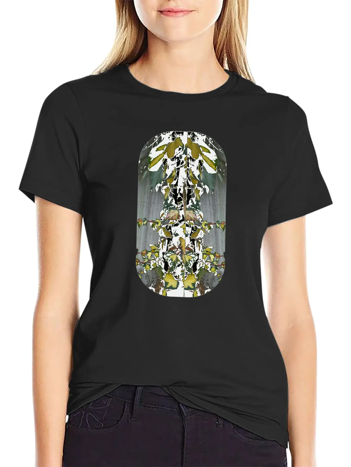 Vines Comfortable Minimalist Graphic Tee – Summer Style Essential
