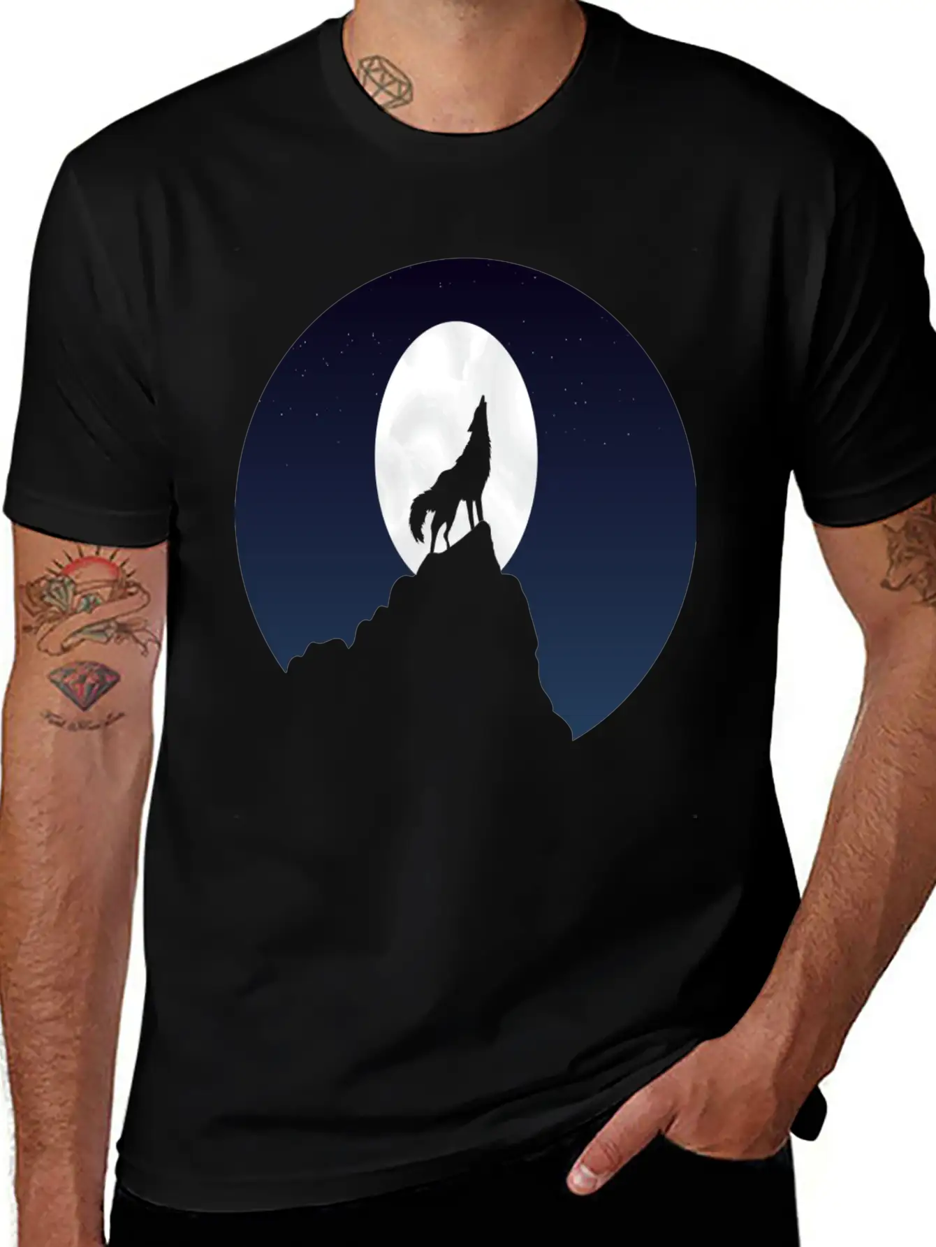 Wolf Fullmoon Tee Stylish Everyday T-Shirt – Unisex Basic Cotton Tee