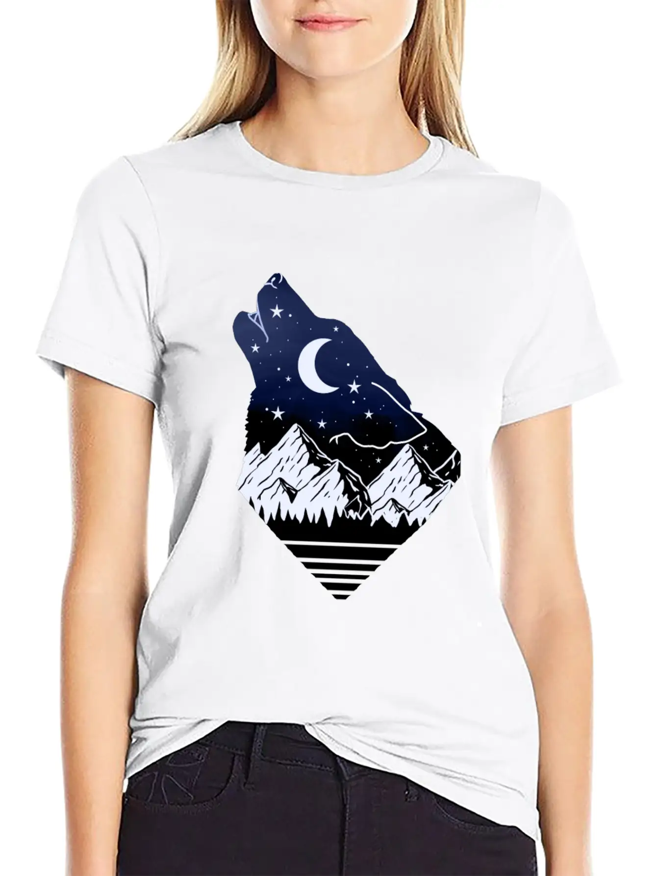 Wolf Howling At Moon Timeless Short Sleeve Tee – Comfy And Minimalist Design