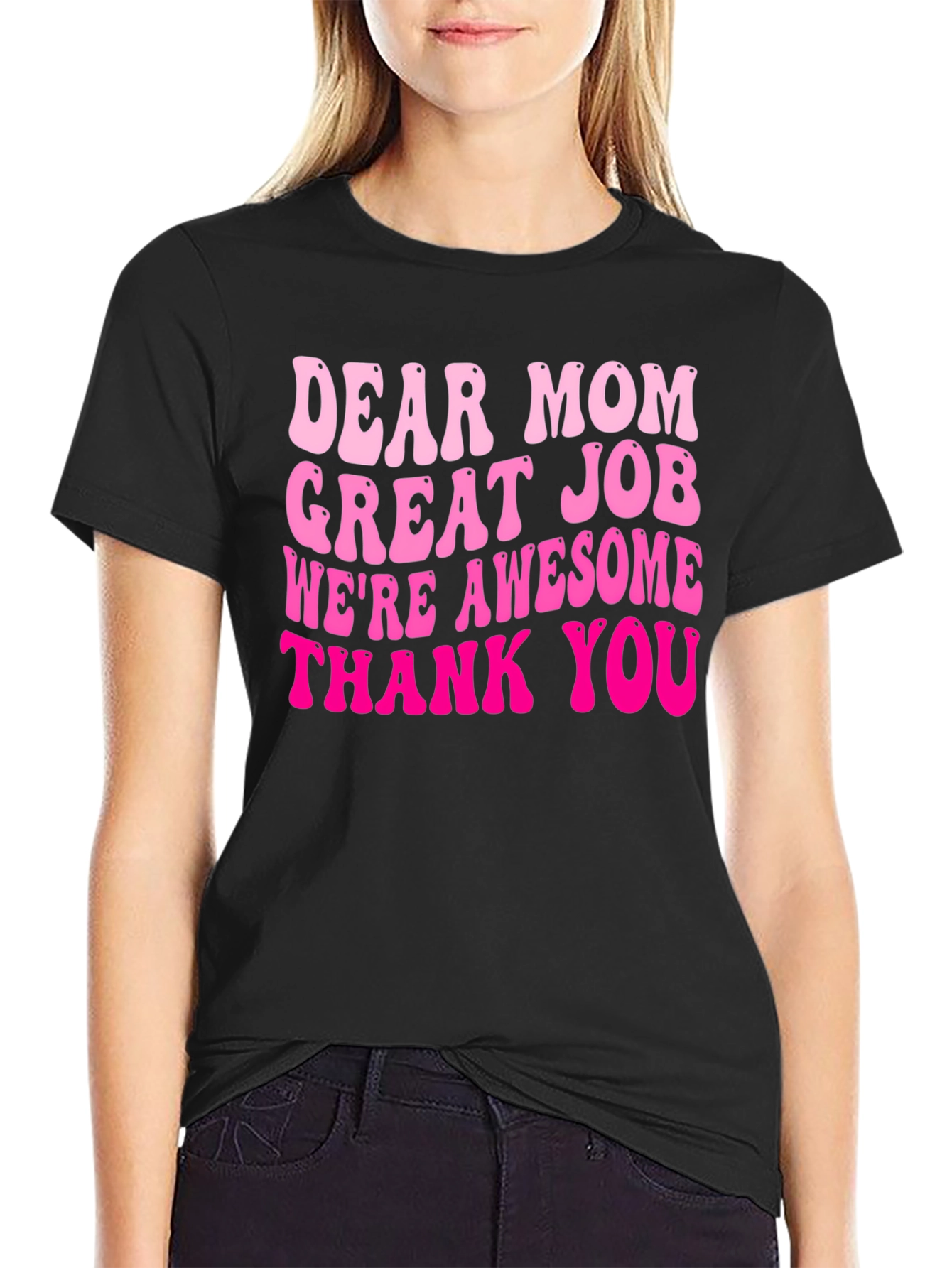 Dear Mom Graphic Tee